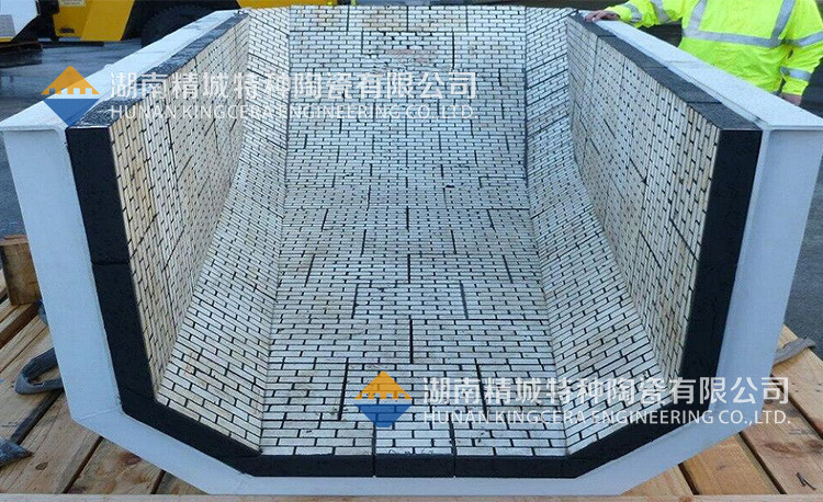 KU酷游官网耐磨陶瓷内衬装备